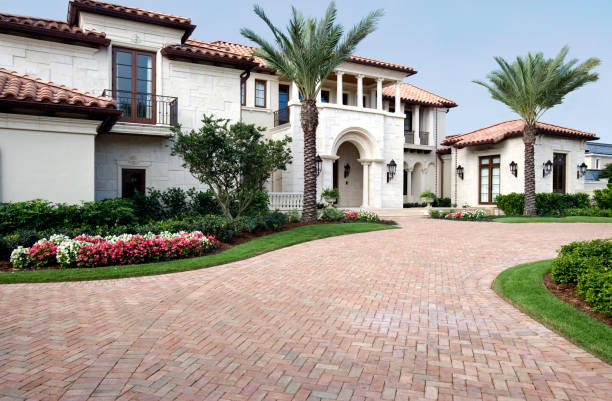 Best Professional Driveway Pavers  in Lindale, GA